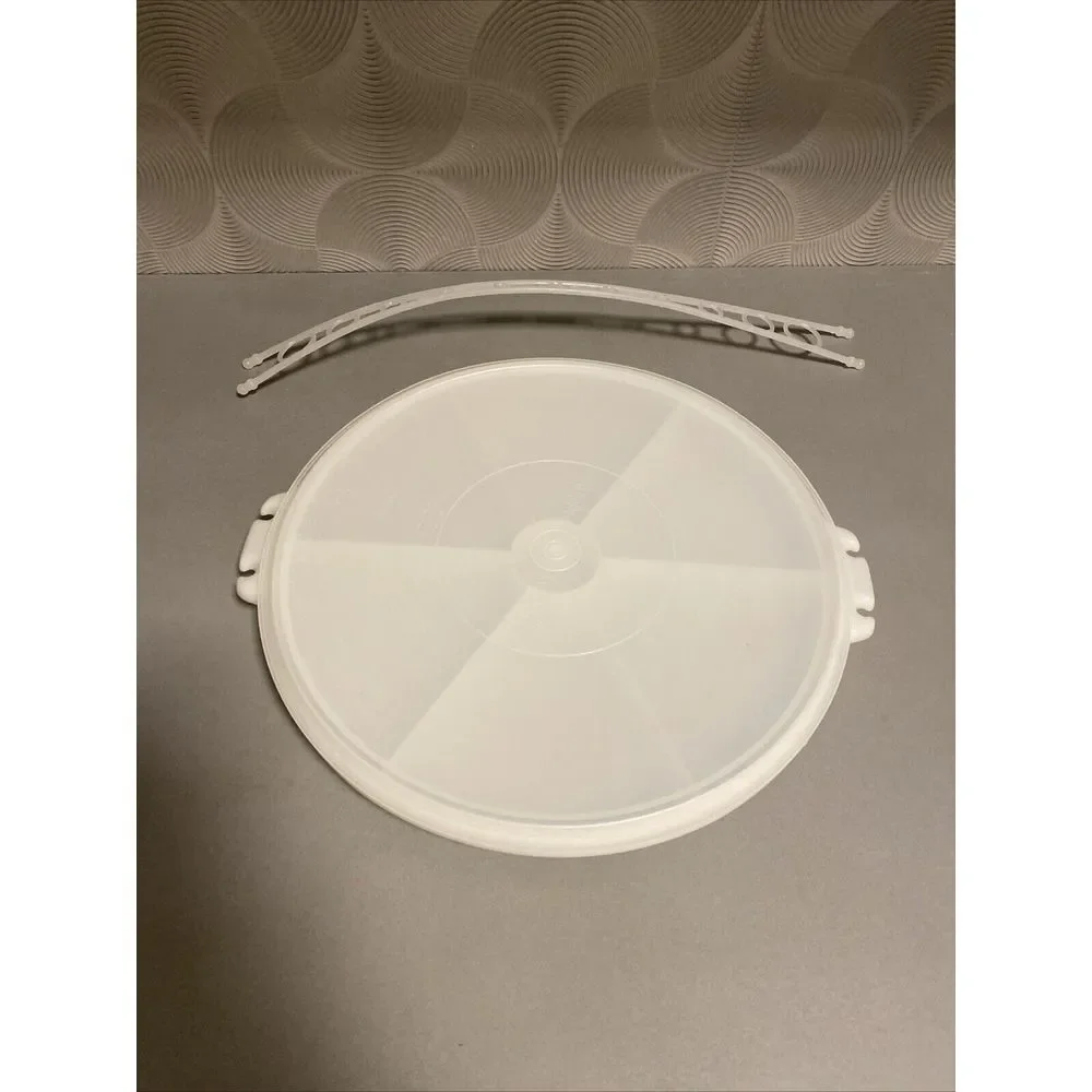 Vintage Tupperware‎ Round Divided Serving Tray With Lid 405-1 And Carolier CLEAN